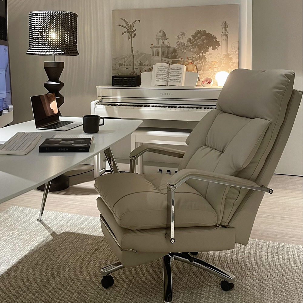 M76 Office Chair