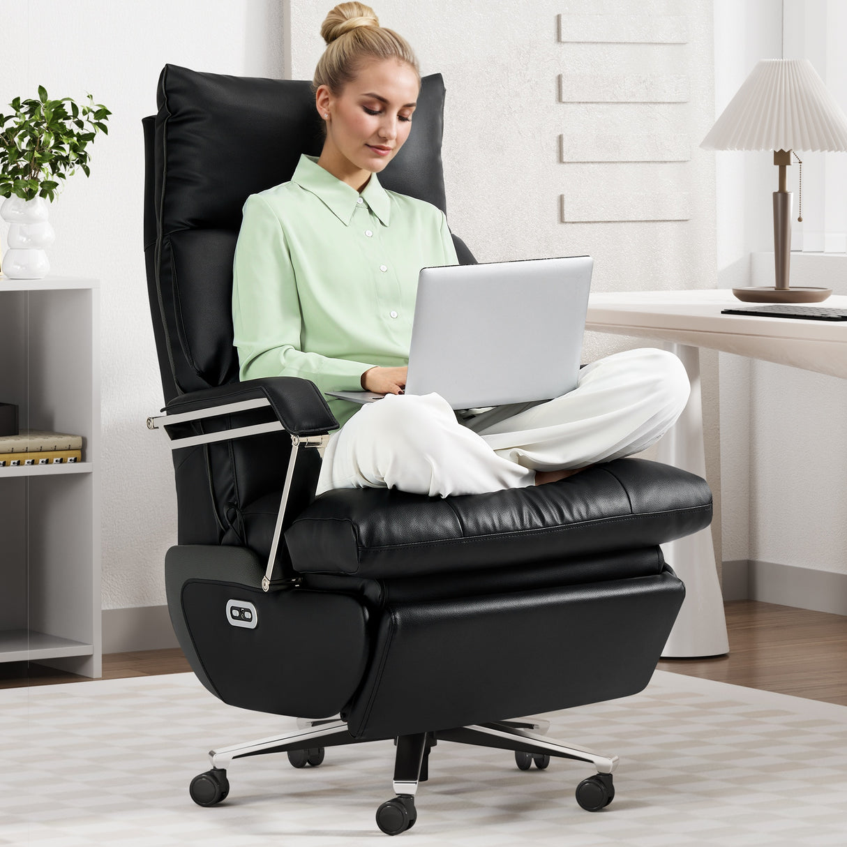 M80 Electric Office Chair